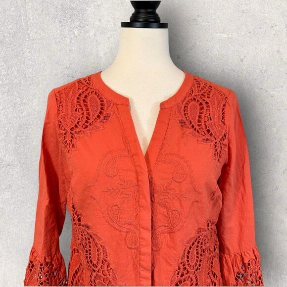 Chico’s Orange Button Up Shirt Lace Accent Bell Sleeve Size 0 US Size 4/6 - Picture 2 of 13